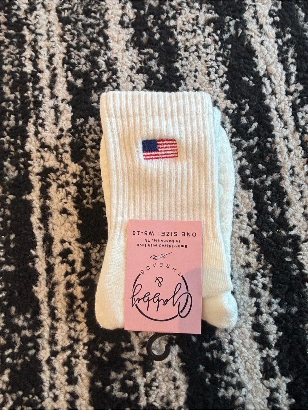 Gabby and Threads Women's Grip Socks